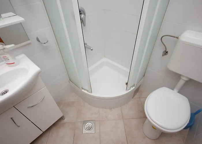 With Wifi - 8582 شقة